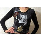 Стильная кофта с капюшлном