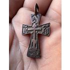 Крестик нательный с "расширяющимися концами"