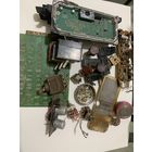 Плата от Вольво и разные радиодетали и переключатели