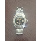 Часы восток. Идут. Мастер сказал отсутвствует автоподзавот .