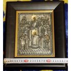 Икона - Покров Пресвятой Богородицы. Начало XX века. Оклад латунь - посеребрение. Венцы серебро - позолота. Размер самой иконы без рамы примерно 180 x 220.