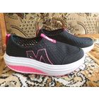 Кроссовки, р.36, легкие для спортзала