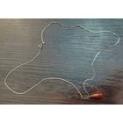 Винтажный кулон на цепочке из янтаря .