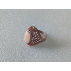 Почти как золотой перстень печатка кольцо