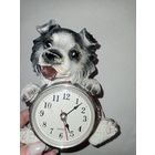 Собачка статуэтка - часы.