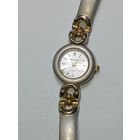 Кварцевые часы Ricargo .  С рубля