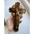 Крест с распятием Иисуса Христа настенный гипсовый