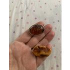 Янтарь. Брошь янтарная