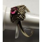 Кольцо с  камнем  размер 18