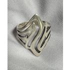 Кольцо серебряное 925 пробы. 11