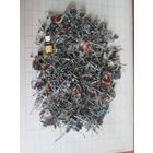 Диоды разные.