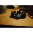 Браслет женский, пр.Зап.Европа, - на резинке, поэтому подойдёт практически на любую руку.