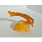 Антикварная статуэтка из янтаря ''Осётр''