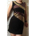 Стильное фирменное платье