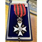 Знак отличия Бельгии, много лотов с рубля