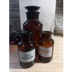 Бутылки аптечные.