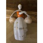 Девушка с коромыслом (Полонне 1960 е годы)