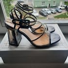 Босоножки ZARA б/у 39 размер.