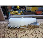 Полуприцеп цементовоз