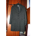 Чёрный пиджак с "набитыми" узорами