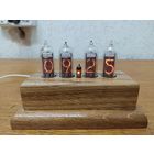 Часы настольные на газоразрядных индикаторах ИН-14