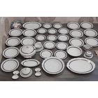 Фарфоровый суповой набор чехословакия. 36 предметов.