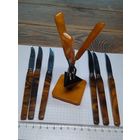 Набор ножей и вилок СССР бакелит.