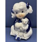 Статуэтка фарфор девочка с котиком