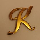 Брошь винтажная алфавитная. Позолота.4х3,5 см.