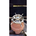 ВИНТАЖНАЯ ЛАТУННАЯ "ПЕПЕЛЬНИЦА= МОРСКОЙ ШТУРВАЛ" РЕДКАЯ!