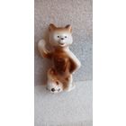 КОЛЛЕКЦИОННАЯ ФАРФОРОВАЯ СТАТУЭТКА МИШКА ОЛИМПИЙСКИЙ ФУТБОЛИСТ  СССР ОРИГИНАЛ  .  Распродажа Коллекции !!! . Экспресс  Аукцион с рубля без МПЦ   .Много лотов в продаже .