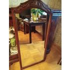 Зеркало  в деревянной раме не использовалось