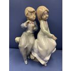 Статуэтка фарфор парочка
