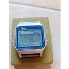 Часы Электроника , состояние нового