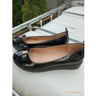 Туфли женские..