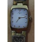 Часы луч. Красивый браслет. На ходу