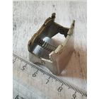 Для ремонта часов держатель