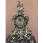 Красивые настольные тяжелые кварцевые часы, Европа, латунь, много лотов с рубля