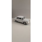 Машинка (модель) Welly SYRENA 105 примерно 1:43