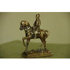 Статуэтка   " Наполеон  "  высота 11 см , длинна 8 см