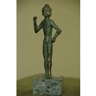 Статуэтка , латунь , камень   высота 18 см