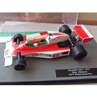 Модель автомобиля 1-43 Фомула 1 Formula 1 F1 McLaren M23 1977 Gilles Villeneuve 1977 British Grand Prix В комплекте модель, бокс, журнал Состояние модель как новая журнал отличное