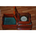 Морской хронометр в ящике из красного дерева.Как огурчик.Всё работает,полнейшая комплектность.