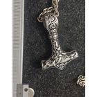 Цепочка с кулоном