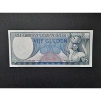 5 гульденов 1963  года. Суринам. UNC.  Распродажа.