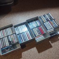 Аудиокассеты 90 штук
