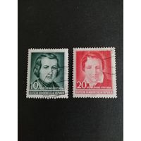 ГДР 1956 Серия марок "100 лет со дня смерти немецкого поэта, прозаика, критика и публициста Генриха Гейне" (гашение с клеем, есть следы наклеек, на марке 0.20 узкое место) Mi.516-517 каталог 8.00 евро