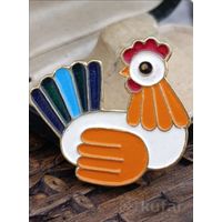 Значек Курочка, эмаль. Русские самоцветы.