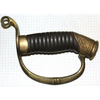 РУКОЯТЬ от ОФИЦЕРСКОЙ ШАШКИ. Только она