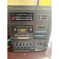 Магнитофон Комета 225 с-3